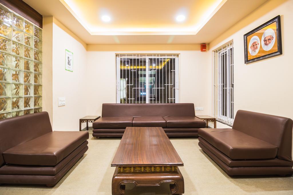 Itsy Hotels Arastu Inn Haidarábád Kültér fotó